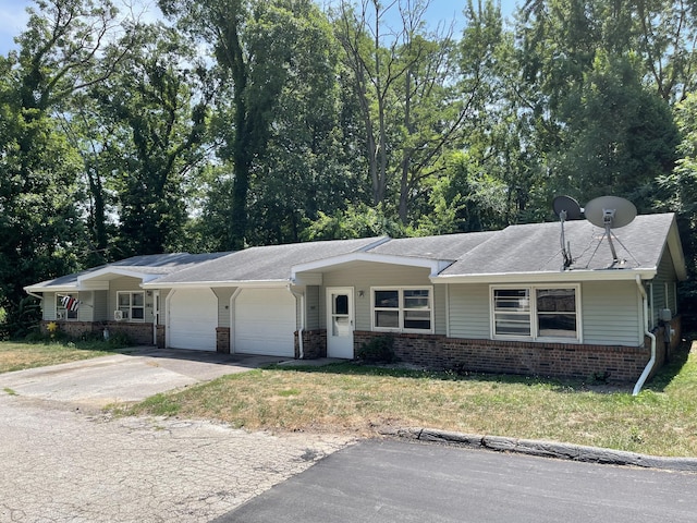 3933 Reinhardt Dr, Stevensville, MI 49127 - photo 2