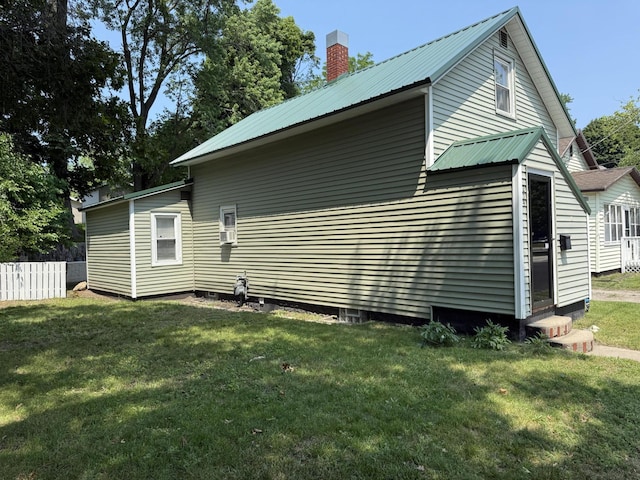 274 6th Ave, Manistee, MI 49660 - photo 3