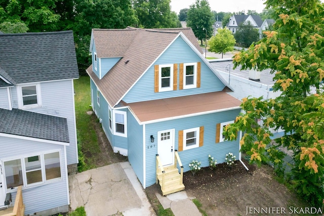 107 E Congress St, Belding, MI 48809 - photo 3