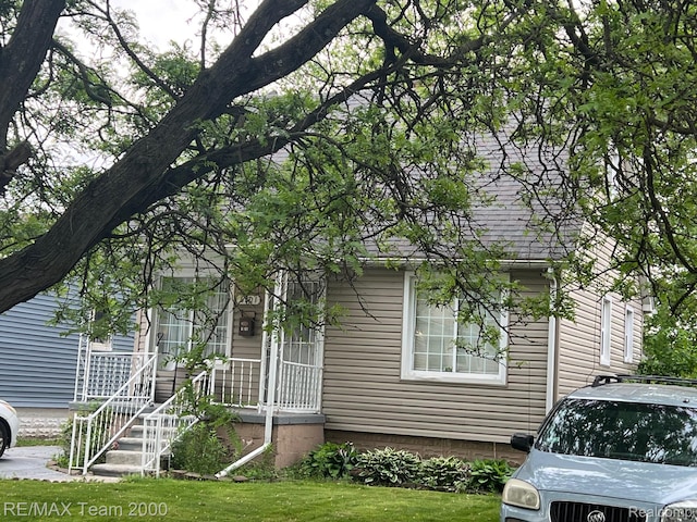 6101 Auburn St, Detroit, MI 48228 - photo 2
