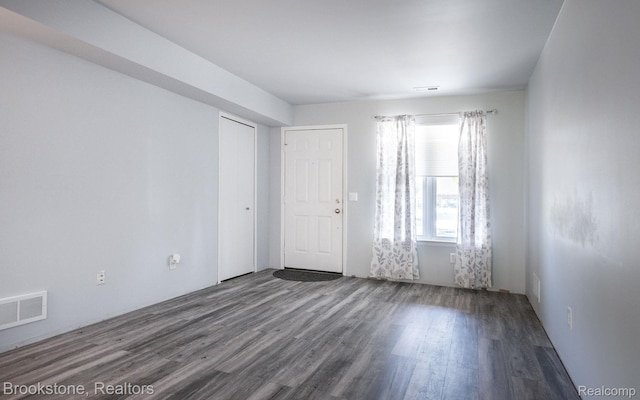 1626 Emerson Cir, Rochester Hills, MI 48307 - photo 5