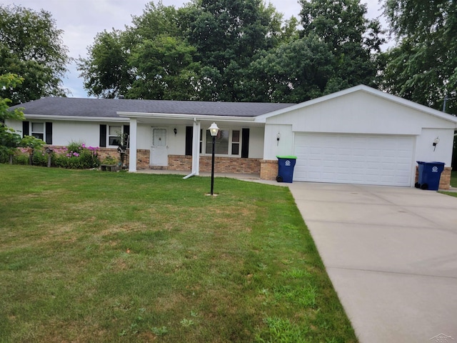 2272 N Kearney Dr, Saginaw, MI 48603 - photo 1