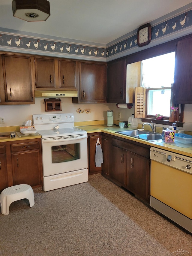2272 N Kearney Dr, Saginaw, MI 48603 - photo 3