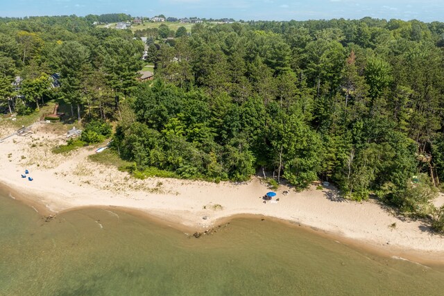 3942 Havenhill Ln, Williamsburg, MI 49690 - photo 5