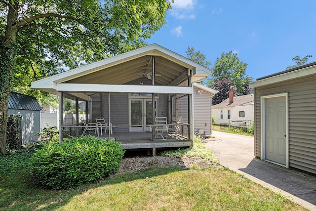 325 Superior St, South Haven, MI 49090 - photo 24