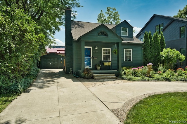 1060 Hazel St, Birmingham, MI 48009 - photo 2