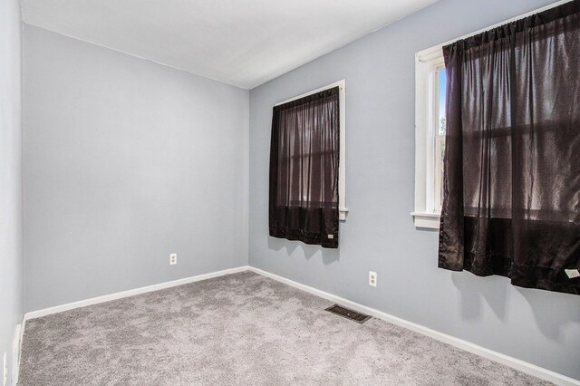 995 Mcalister Ave, Benton Harbor, MI 49022 - photo 4