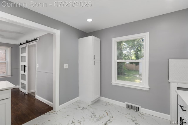 13575 Archdale St, Redford, MI 48227 - photo 11
