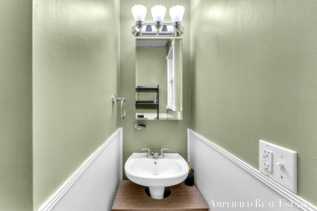 225 S Jefferson St, Lowell, MI 49331 - photo 25