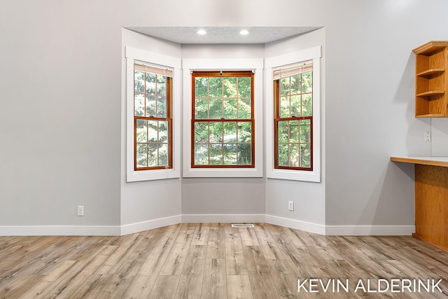 248 Carrington Ct, Holland, MI 49423 - photo 8