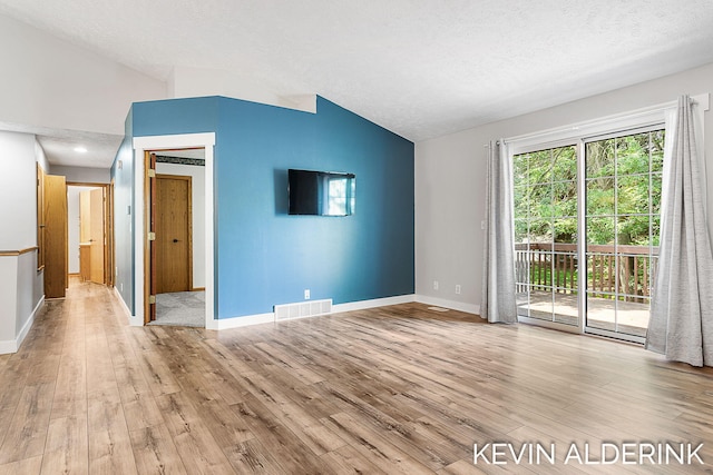 248 Carrington Ct, Holland, MI 49423 - photo 15
