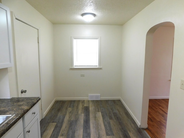 1336 Agard Ave, Benton Harbor, MI 49022 - photo 7