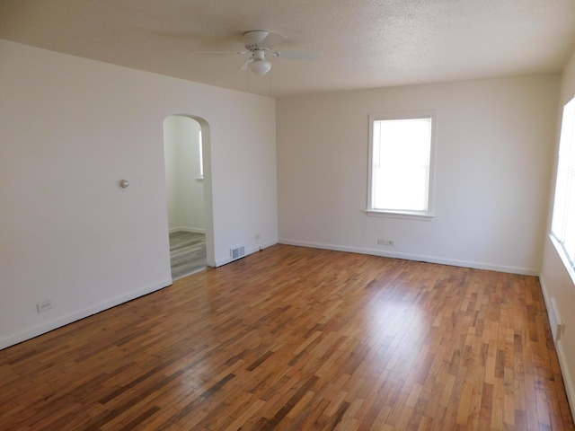 1336 Agard Ave, Benton Harbor, MI 49022 - photo 9