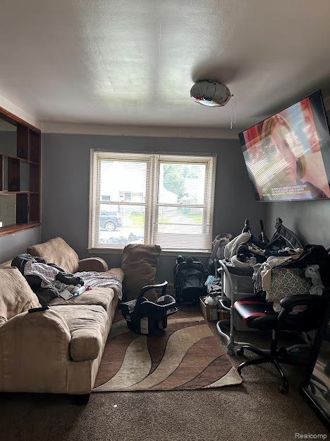 22417 Beechwood Ave, Eastpointe, MI 48021 - photo 3