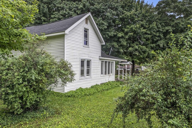 314 E S St, Buckley, MI 49620 - photo 2