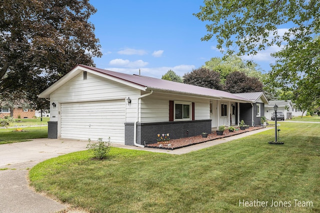 800 E Judd St, Greenville, MI 48838 - photo 2