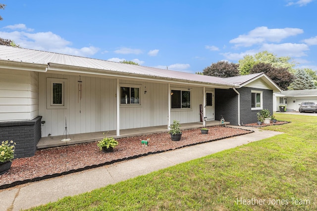 800 E Judd St, Greenville, MI 48838 - photo 3