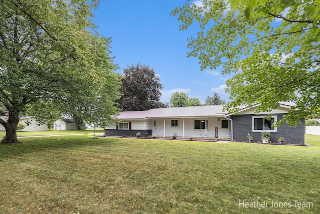 800 E Judd St, Greenville, MI 48838 - photo 1