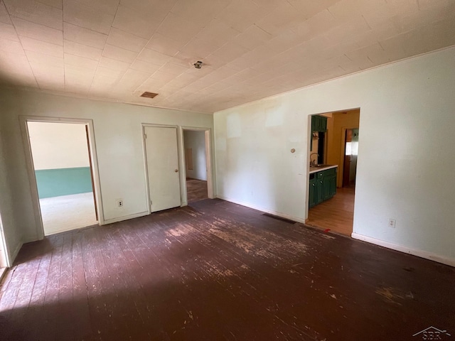 8467 E St, Millington, MI 48746 - photo 2