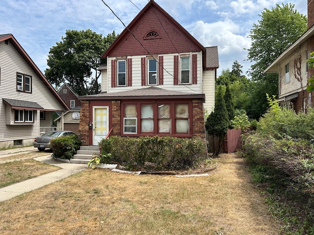 1928 Madison Ave SE, Grand Rapids, MI 49507 - photo 1