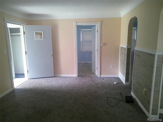 Listing photo 4 - caption unavailable