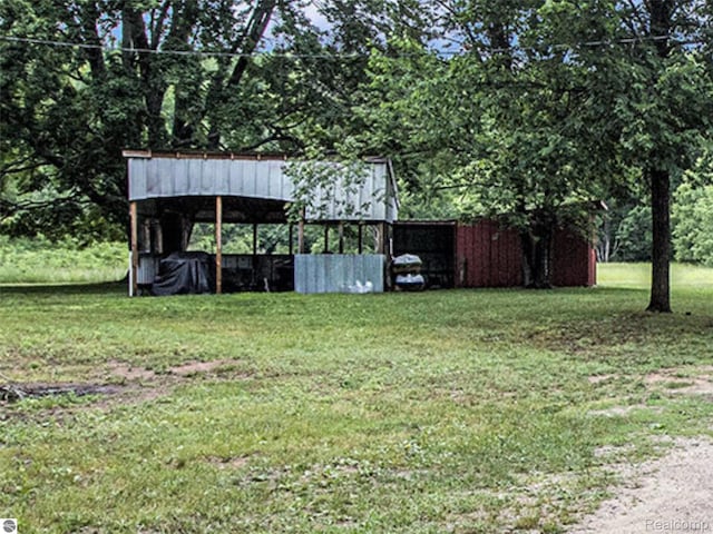 10694 Freeman Rd, Mesick, MI 49668 - photo 18