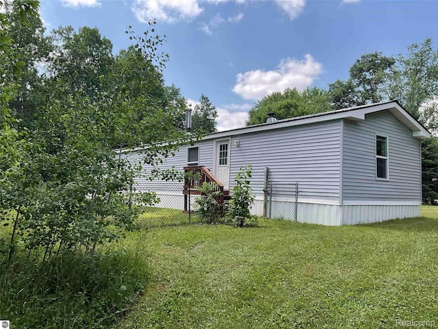 10694 Freeman Rd, Mesick, MI 49668 - photo 3