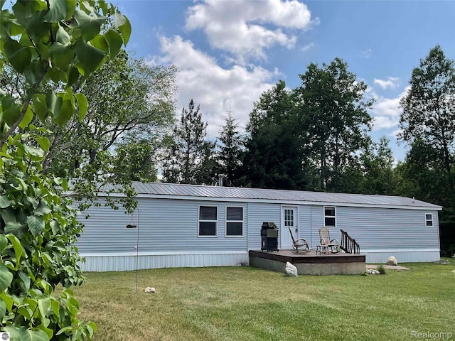 10694 Freeman Rd, Mesick, MI 49668 - photo 1