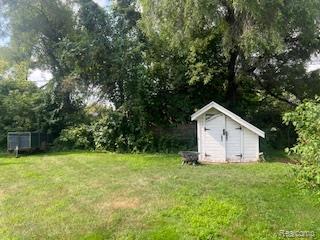 32270 Bridge St, Garden City, MI 48135 - photo 8
