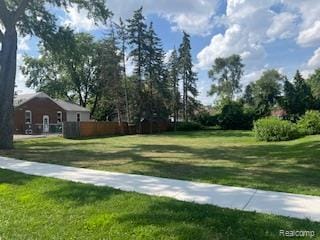32270 Bridge St, Garden City, MI 48135 - photo 4