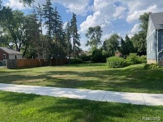 32270 Bridge St, Garden City, MI 48135 - photo 3