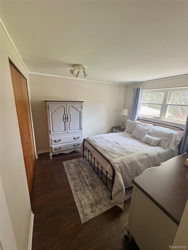 21100 Martin Rd, Saint Clair Shores, MI 48081 - photo 12