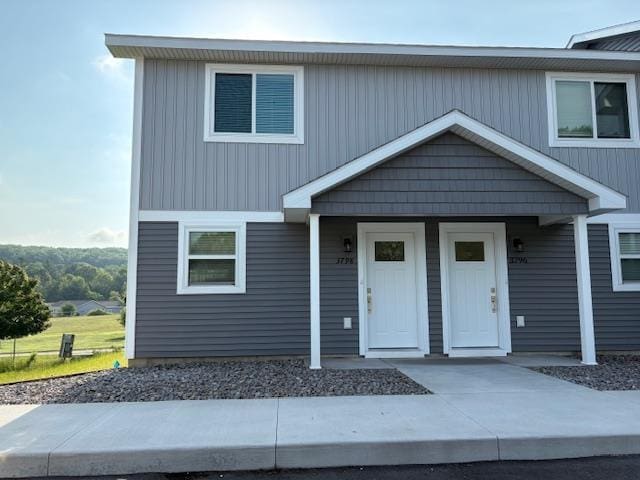 3798 Woodgate Dr, Traverse City, MI 49686 - photo 2