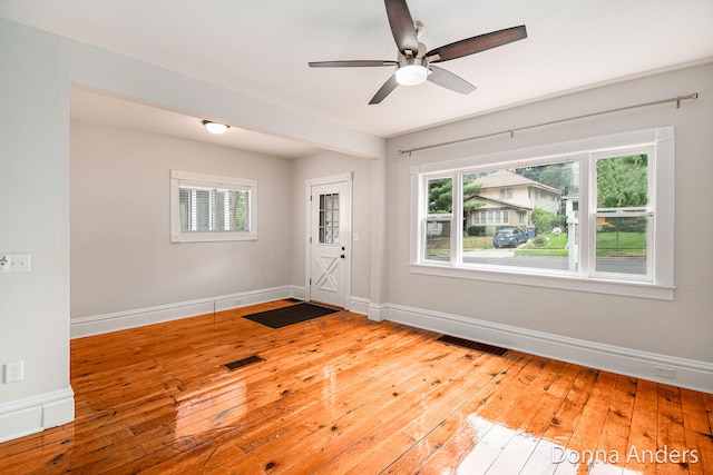 1025 Tamarack Ave NW, Grand Rapids, MI 49504 - photo 4