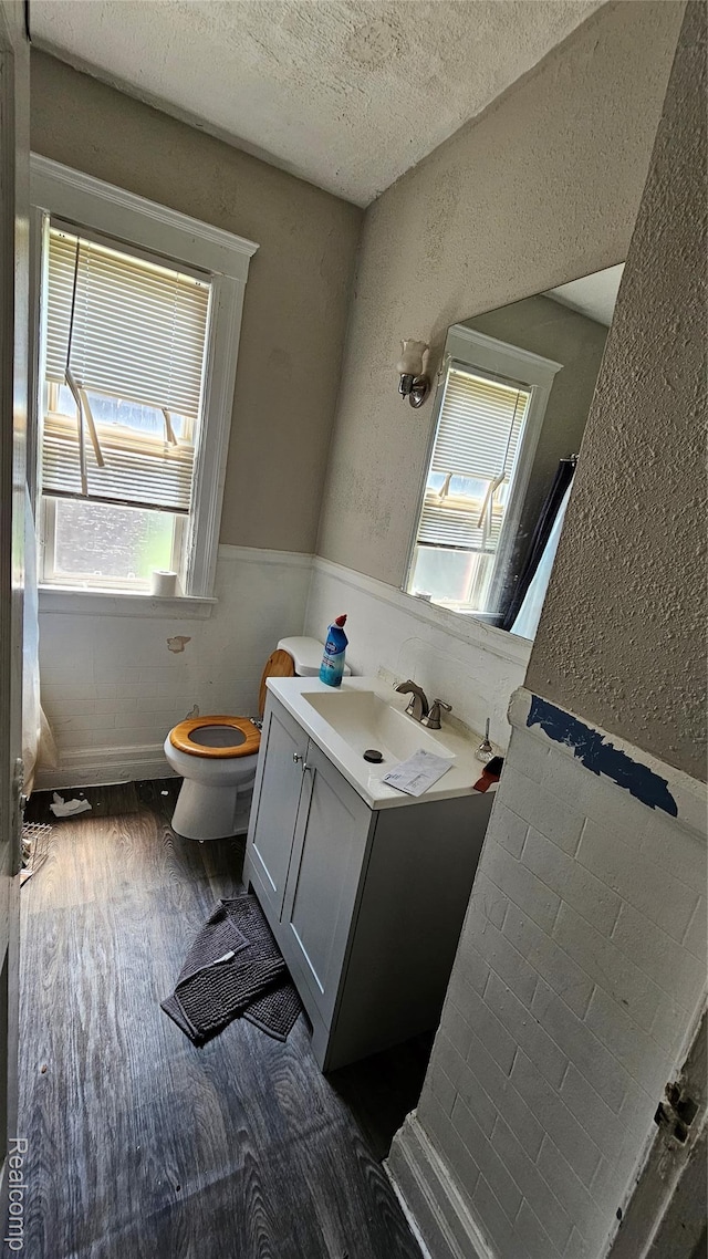 4481 Seminole St, Detroit, MI 48214 - photo 25