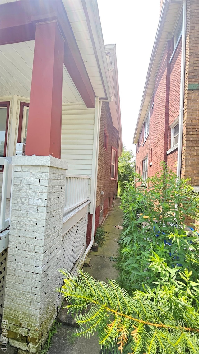 4481 Seminole St, Detroit, MI 48214 - photo 3
