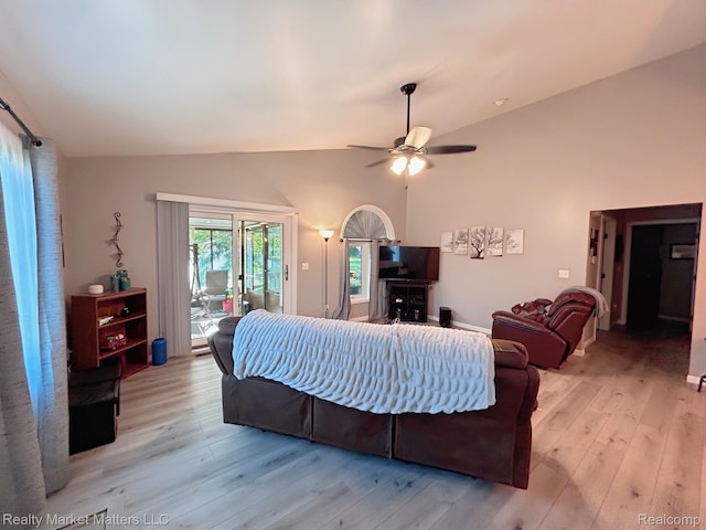 1440 Sheridan Ct Unit 37, Lapeer, MI 48446 - photo 4