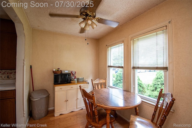 445 Lakeside Dr, Waterford, MI 48328 - photo 9