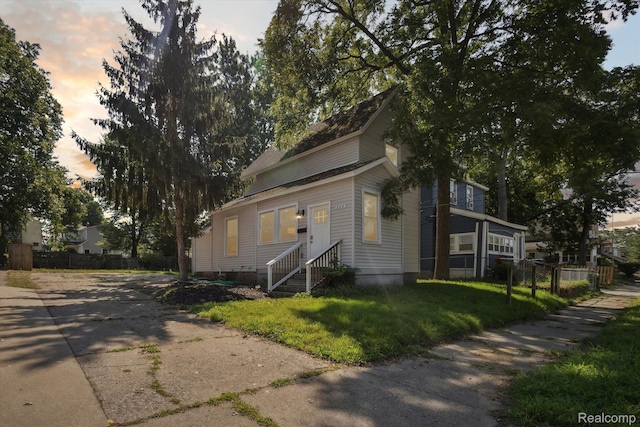 2112 Jerome Ave SW, Grand Rapids, MI 49507 - photo 1