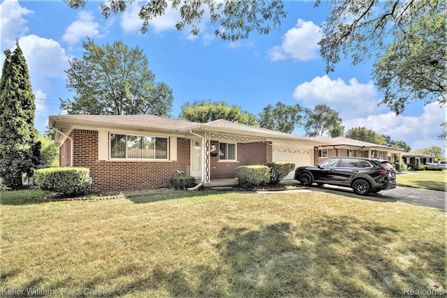 8160 Busch St, Center Line, MI 48015 - photo 3