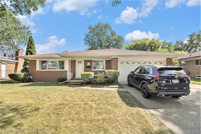 8160 Busch St, Center Line, MI 48015 - photo 1