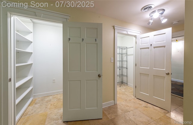 26057 Hidden Valley Dr, Farmington Hills, MI 48331 - photo 19