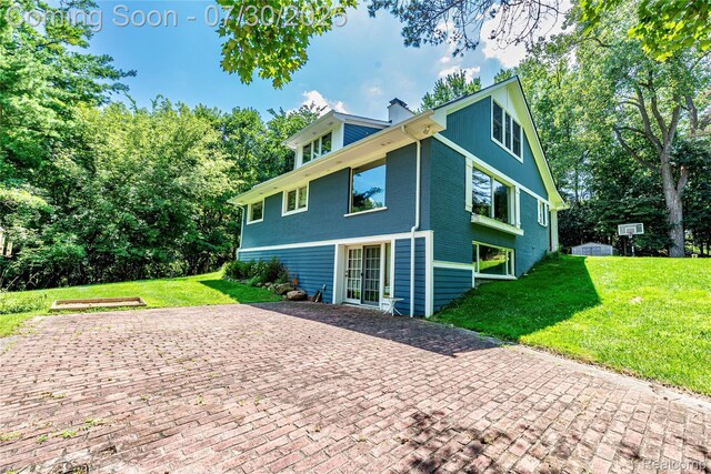 26057 Hidden Valley Dr, Farmington Hills, MI 48331 - photo 38
