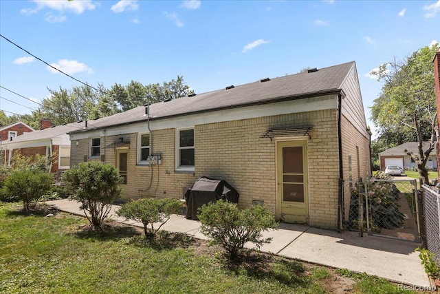 20871 Van Antwerp St, Harper Woods, MI 48225 - photo 23