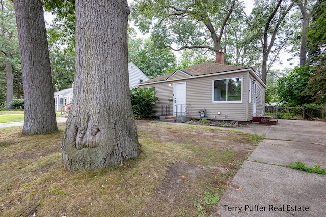 2165 Letart Ave, Muskegon, MI 49441 - photo 14