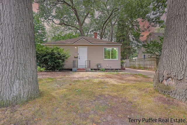 2165 Letart Ave, Muskegon, MI 49441 - photo 1