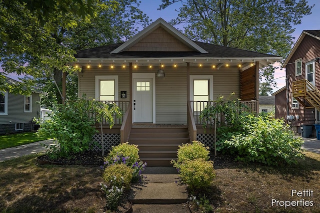 820 Waverly Ave, Grand Haven, MI 49417 - photo 2