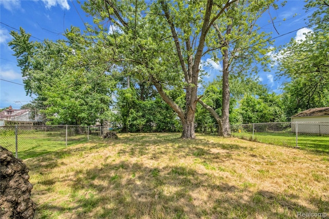 22107 Downing St, Saint Clair Shores, MI 48080 - photo 25