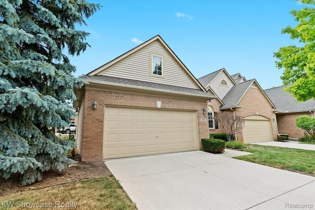 8052 Springdale Dr, White Lake, MI 48386 - photo 3