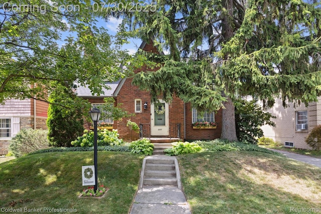 2207 Delaware Blvd, Saginaw, MI 48602 - photo 1